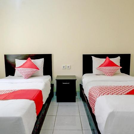 Oyo 2521 Uluwatu Cahya Guest House Zewnętrze zdjęcie