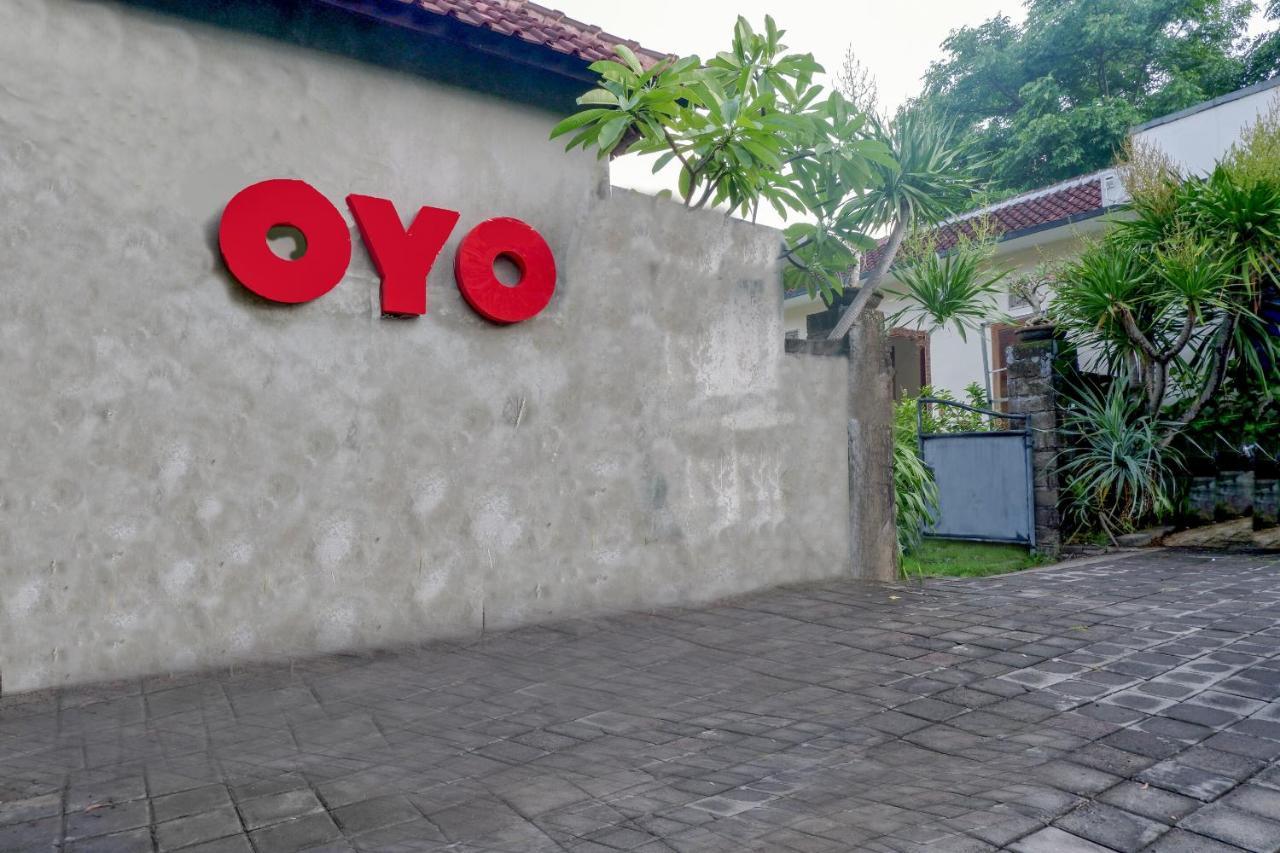 Oyo 2521 Uluwatu Cahya Guest House Zewnętrze zdjęcie
