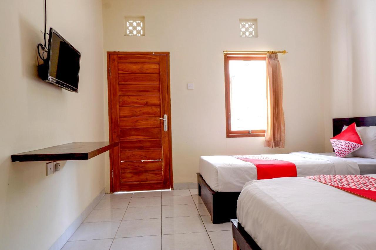 Oyo 2521 Uluwatu Cahya Guest House Zewnętrze zdjęcie